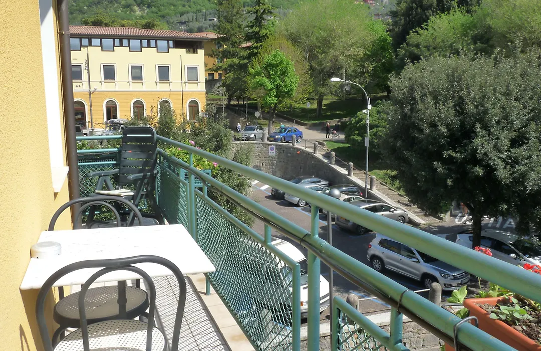 Hotel Alpino-1
